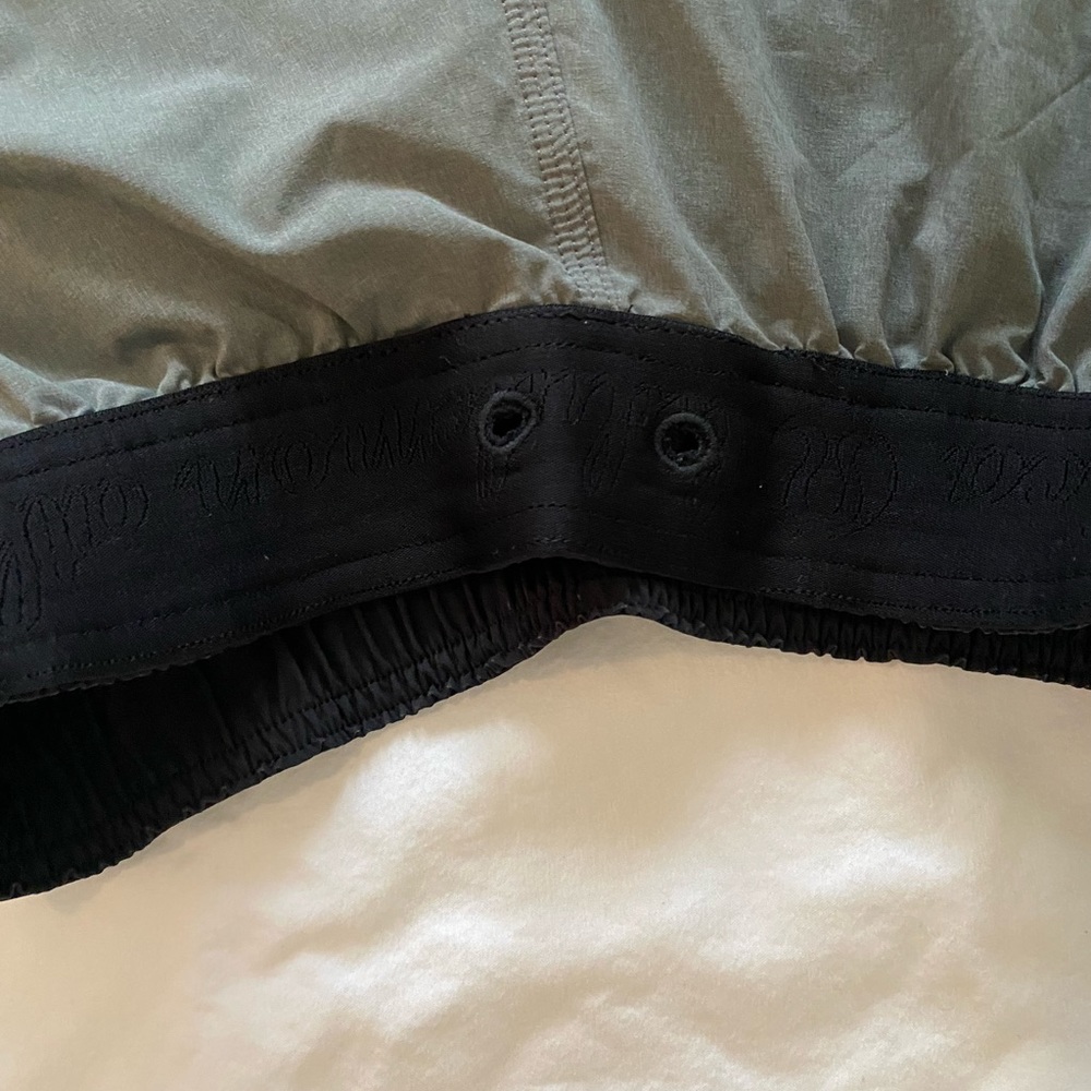 Lululemon Reversible Short - image 5